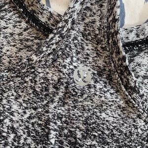 Lululemon grey marble tank size 4